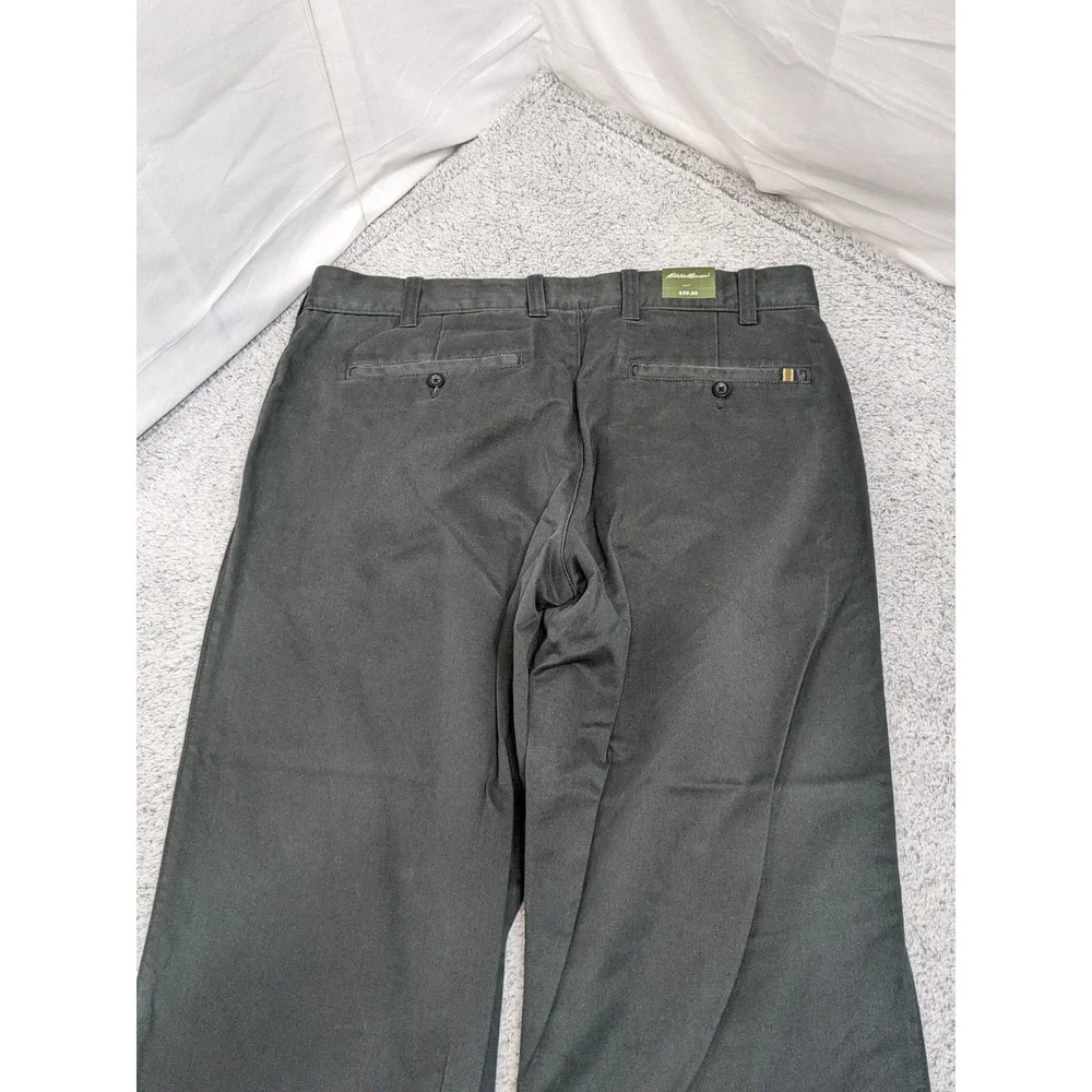 Eddie Bauer Classic Fit Pants Men 36x30 Charcoal Khaki Straight Flat Front Chino